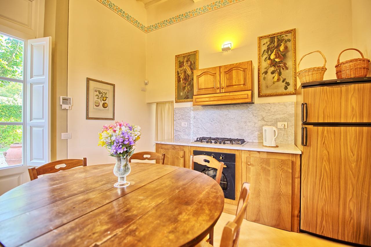 Villa Fiamma By Posarellivillas Piaggiori Exterior photo